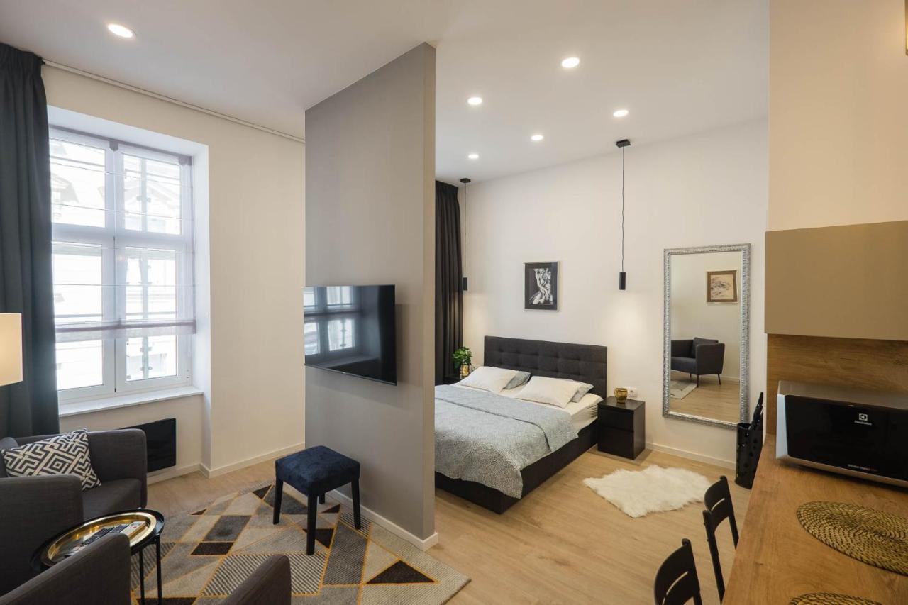 Downtown Excelsior Apartment ซาเกร็บ ภายนอก รูปภาพ